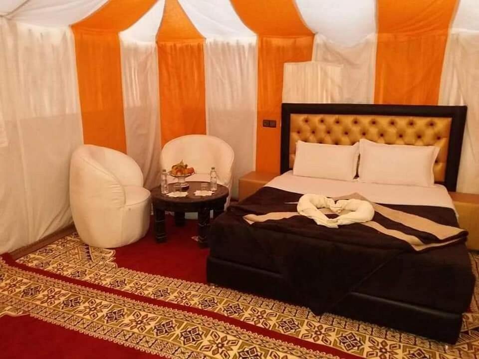 Luxury Desert Camp 梅尔祖卡 外观 照片