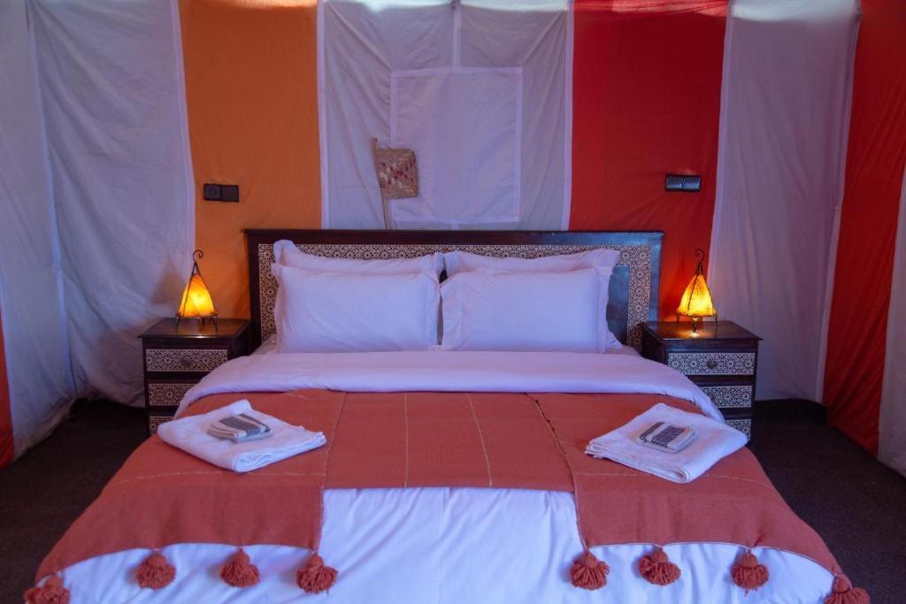 Luxury Desert Camp 梅尔祖卡 外观 照片
