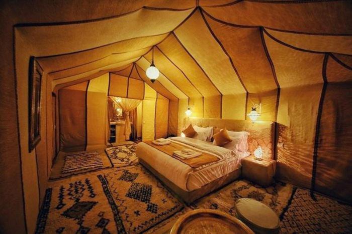 Luxury Desert Camp 梅尔祖卡 外观 照片