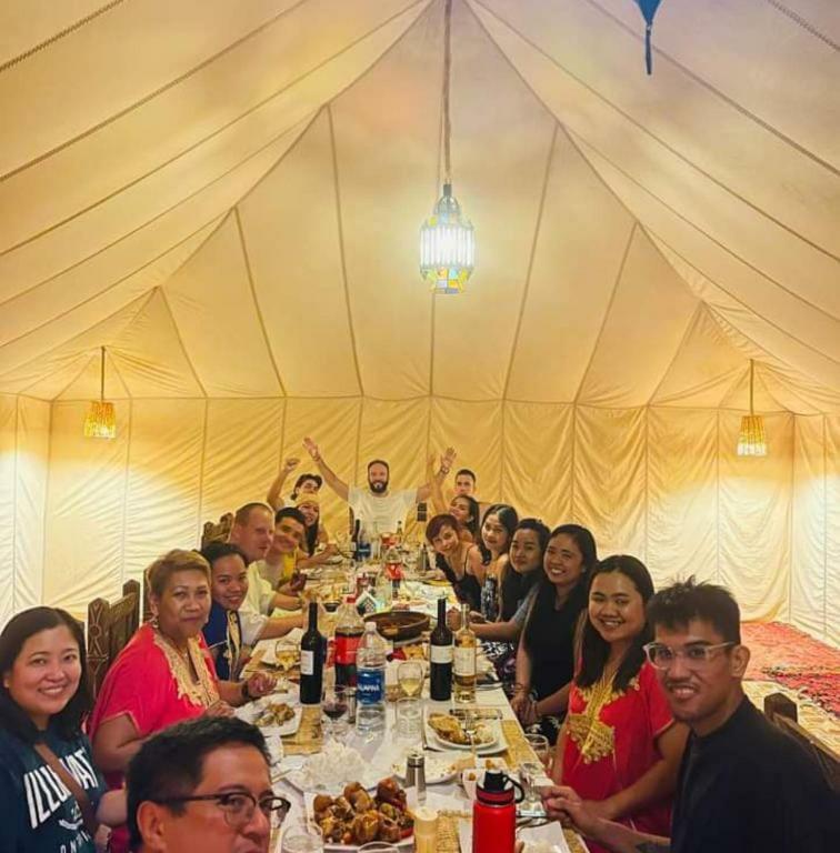 Luxury Desert Camp 梅尔祖卡 外观 照片