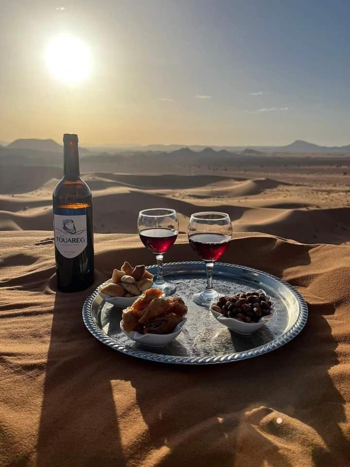 Luxury Desert Camp 梅尔祖卡 外观 照片