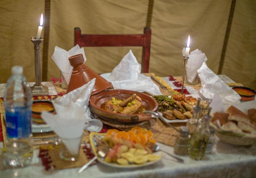 Luxury Desert Camp 梅尔祖卡 外观 照片
